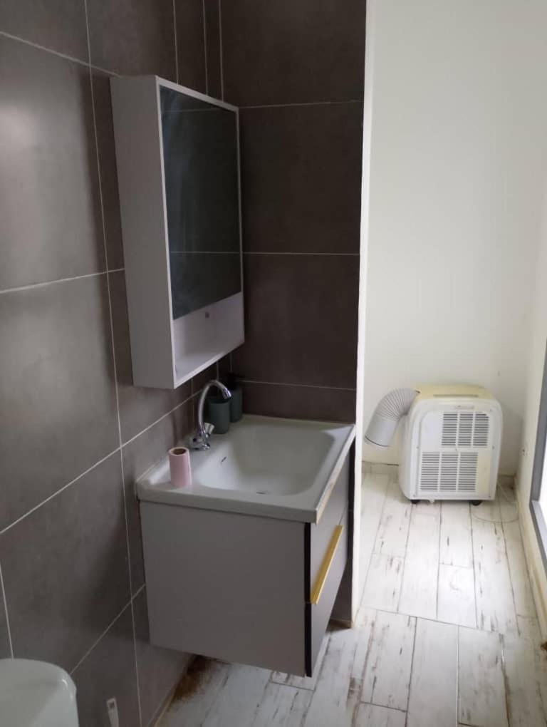 Grace House Jacuzzi Bed and Breakfast Saly Portudal Buitenkant foto